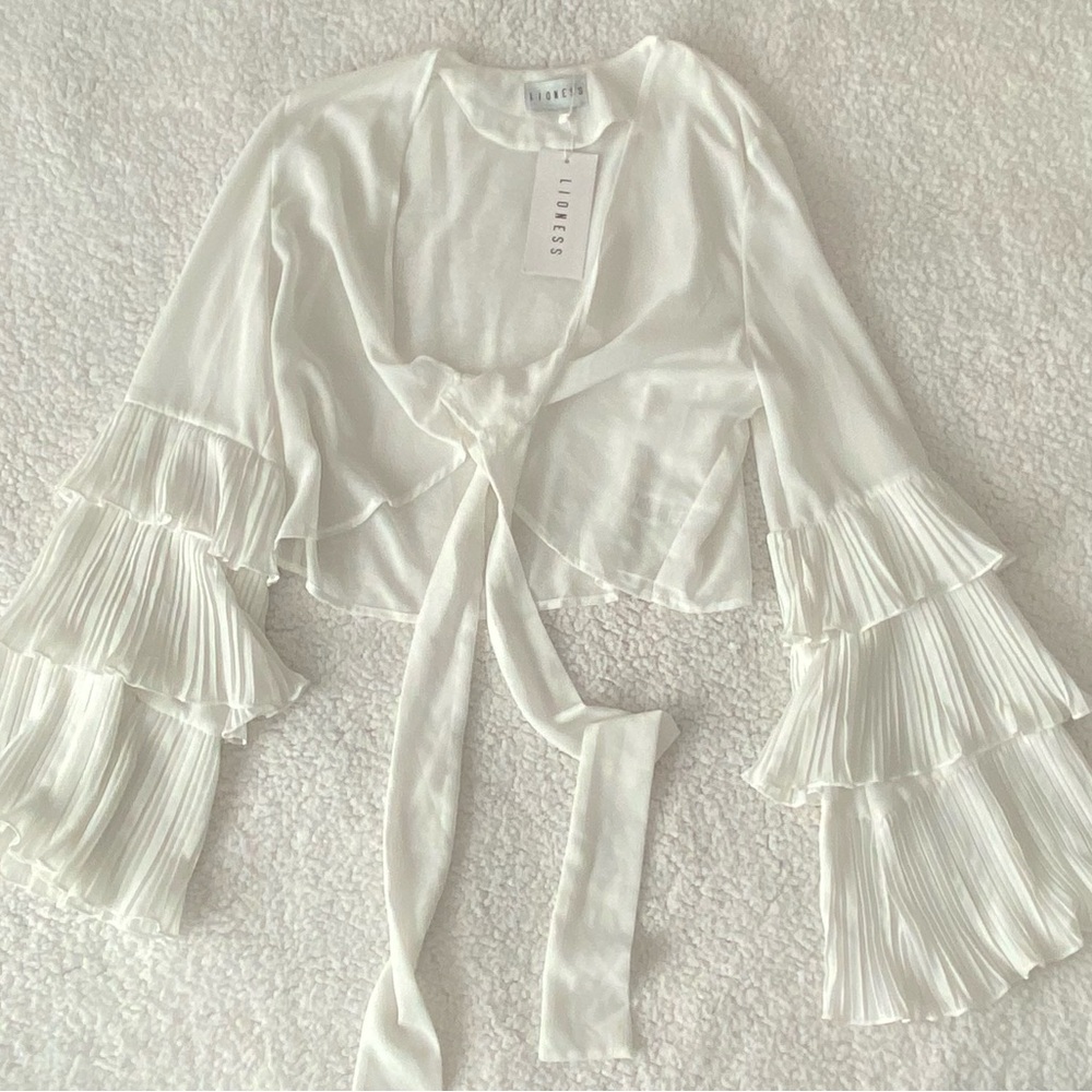 NWT Lioness El Prado top